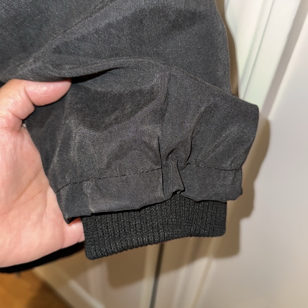 Brand new coat black with fur on the edges has a hood - Picture 10 of 10